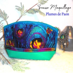 trousse maquillage bleu paon avec attrape rêve