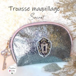 trousse maquillage chic argentée glitter originale